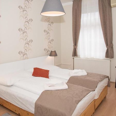 Astoria Panzio Bed and Breakfast Hévíz Buitenkant foto