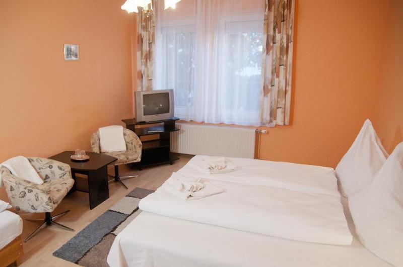 Astoria Panzio Bed and Breakfast Hévíz Buitenkant foto